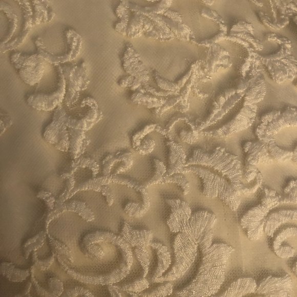 Allure Romance 2760 Lace Fit And Flare Wedding Dress - Picture 8 of 9